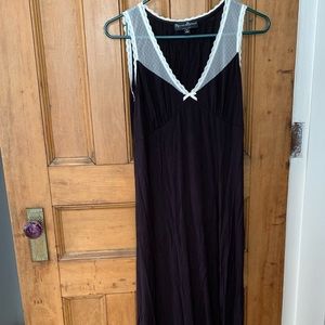 Mercer and Madison nightgown
